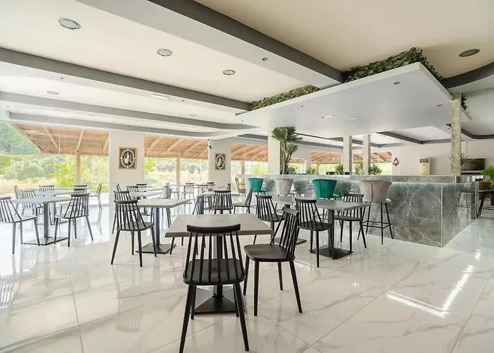 Sotirakis ホテル 2*