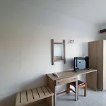 Sotirakis 法里拉基