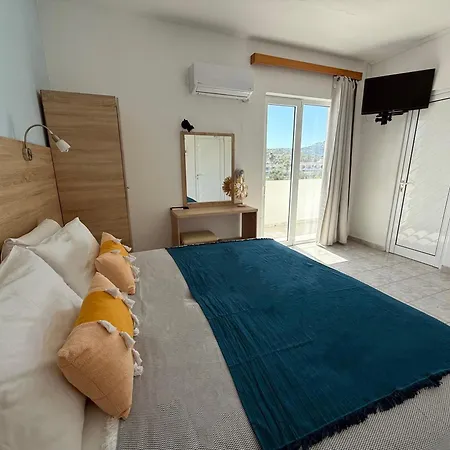 Hotel Sotirakis 2*