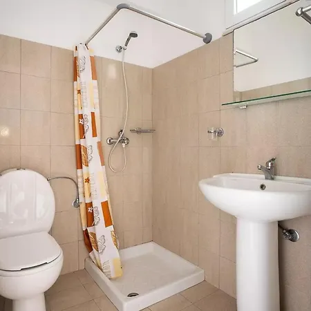 Sotirakis Otel 2*