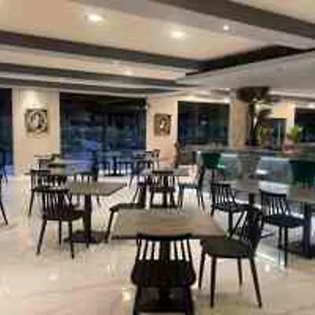 Sotirakis Otel 2*