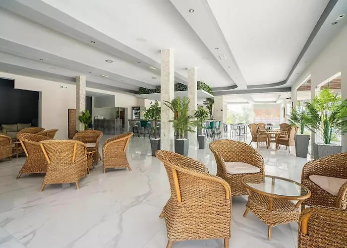 فندق Sotirakis 2*